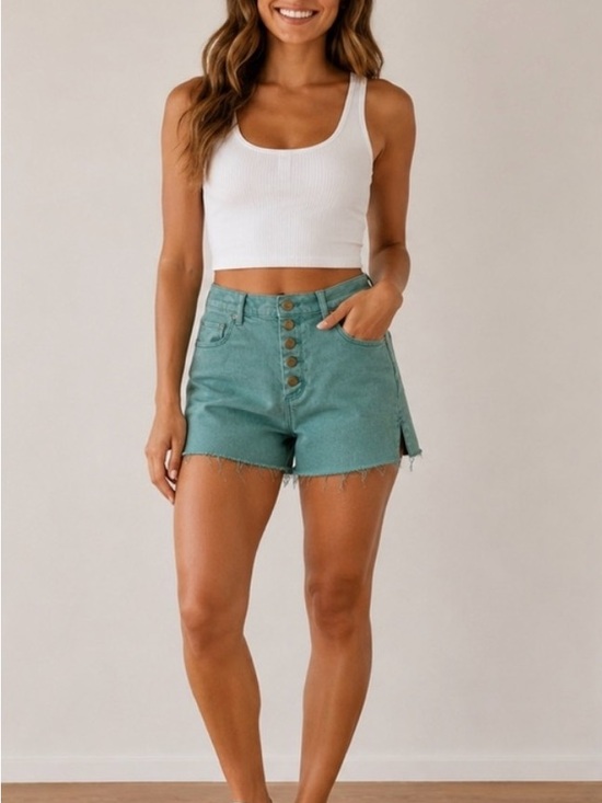 Tractr Pants - Tractr Green High-Rise Button-Front Frayed Hem Denim Shorts